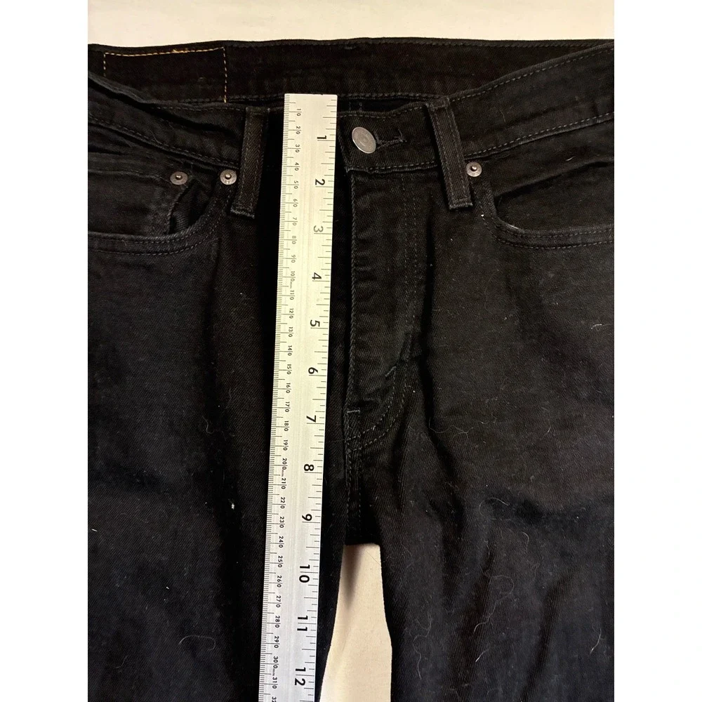Levis levi men